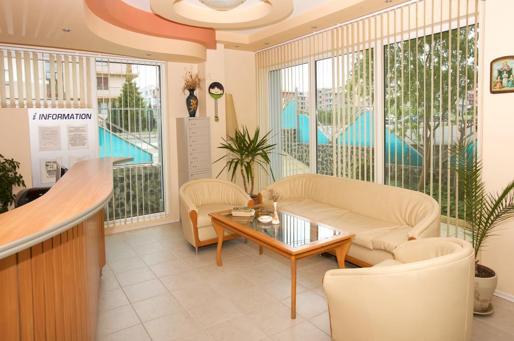 Hotel Sofia Beach Несебир Екстер'єр фото