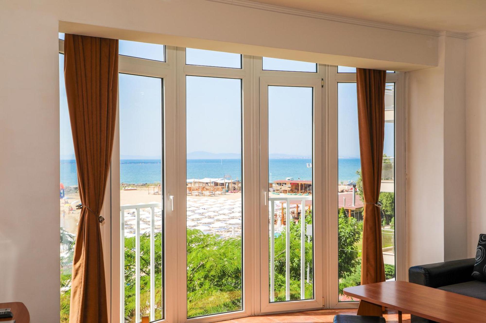 Hotel Sofia Beach Несебир Екстер'єр фото