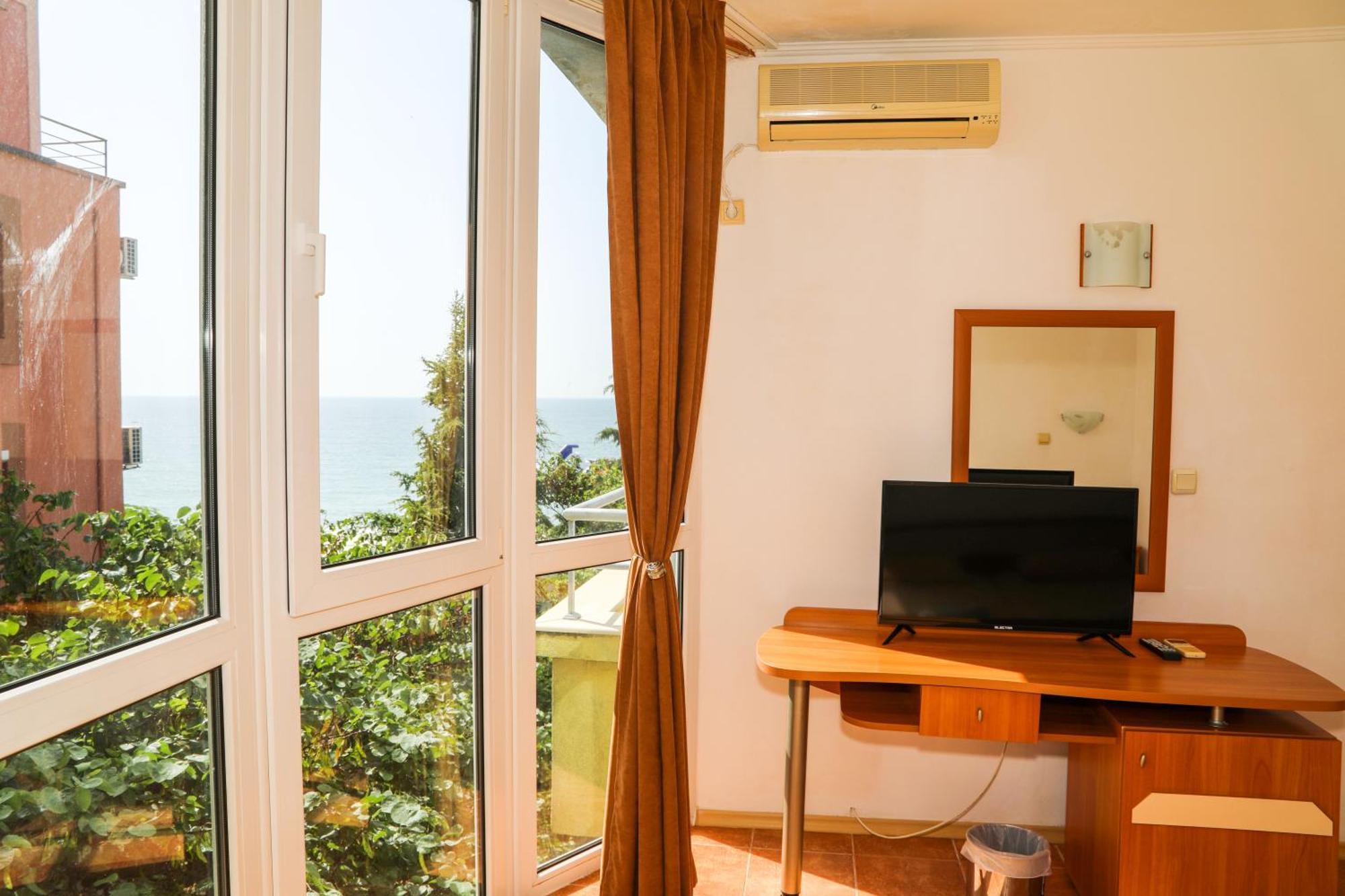 Hotel Sofia Beach Несебир Екстер'єр фото